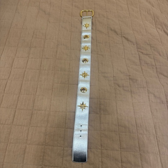 Vintage Escada Champagne Metallic Gold Star Charm Leather Waist Belt Size 40 - Picture 10 of 12